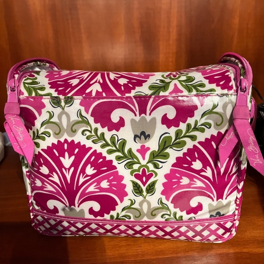 Vera Bradley Lunch Bag in Julep Tulip - Picture 6 of 8